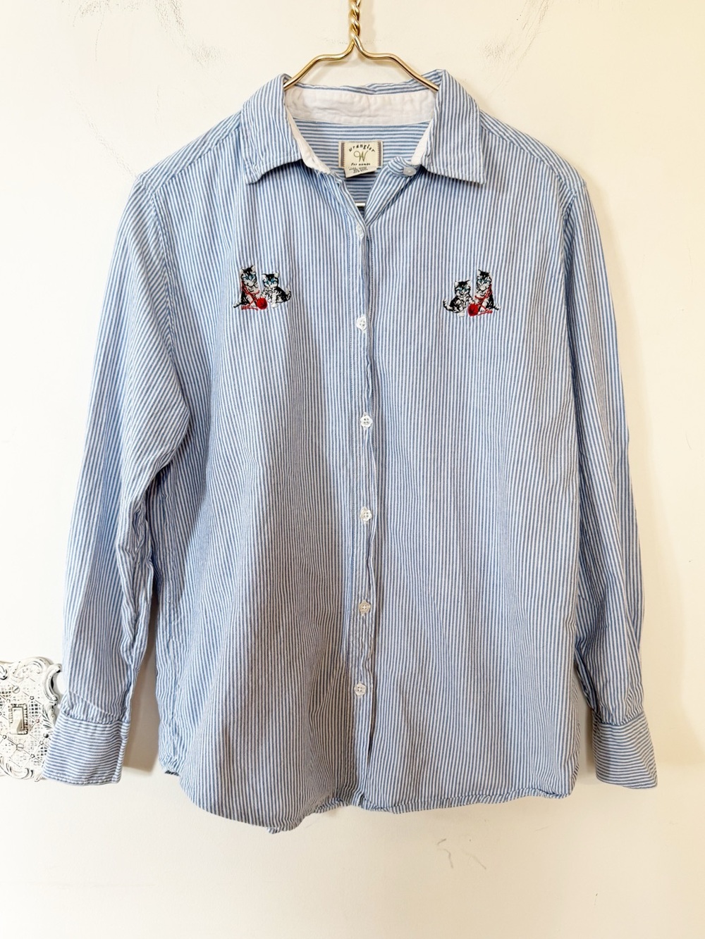Vintage 90s Blue Striped Embroidered Cat Shirt Flower Buttons M